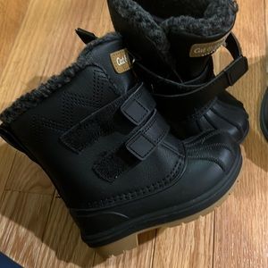 Toddler snow boots